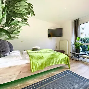 Apartment Wohlfuehl-apartment Mit Kostenfreier Tiefgarage, Wifi & Terrasse, Leipzig
