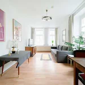 Apartment Stilvolle 2 Mit Kueche, Tv, Waschmaschine, Leipzig
